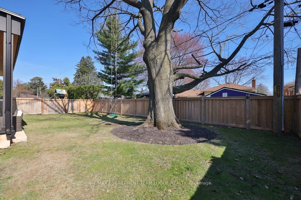 4482 Cosburn Crescent - Photo 43