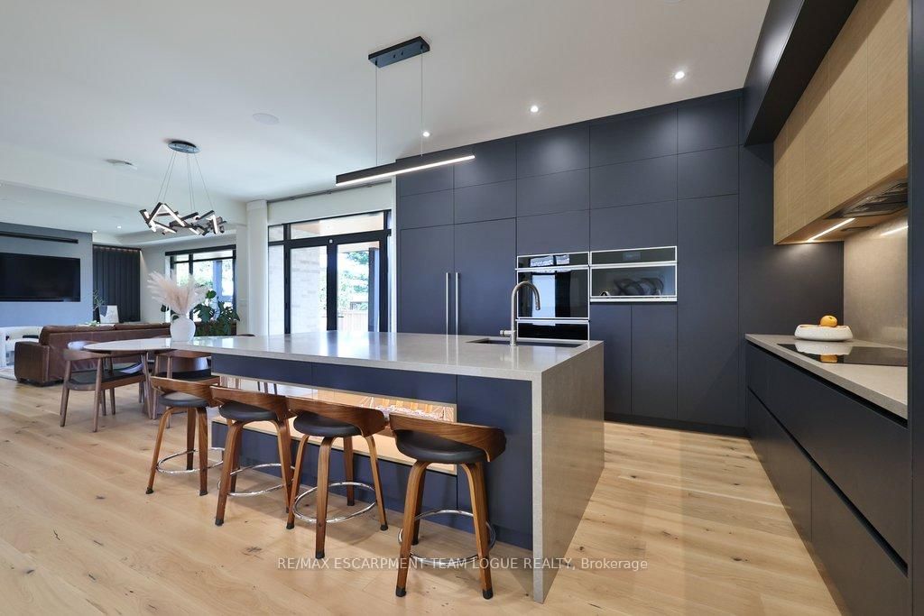 4482 Cosburn Crescent - Photo 5