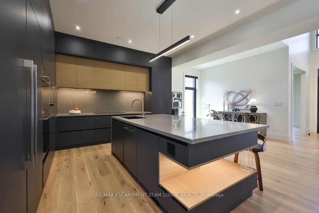 4482 Cosburn Crescent - Photo 7