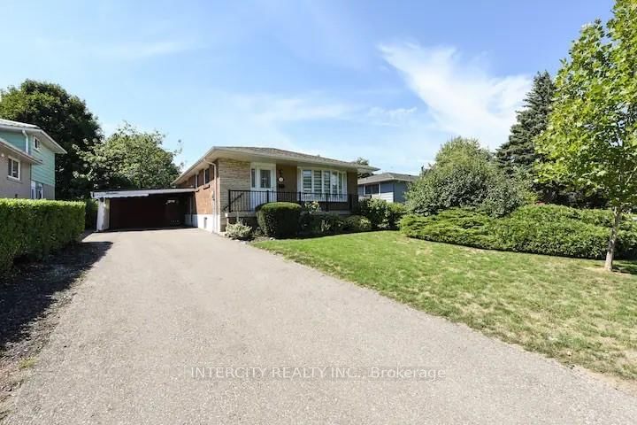 13 Armbro Ave, Brampton, Ontario