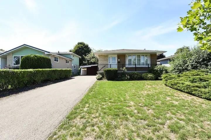 13 Armbro Ave, Brampton, L6Y 1X1 | Image 2