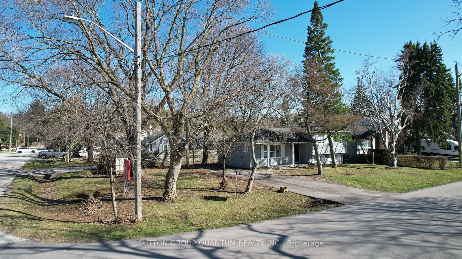 3118 Victoria Street - Photo 2