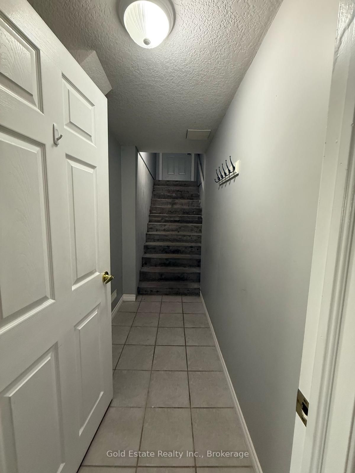 1387 Marshall Crescent, Unit LOWER - Photo 16