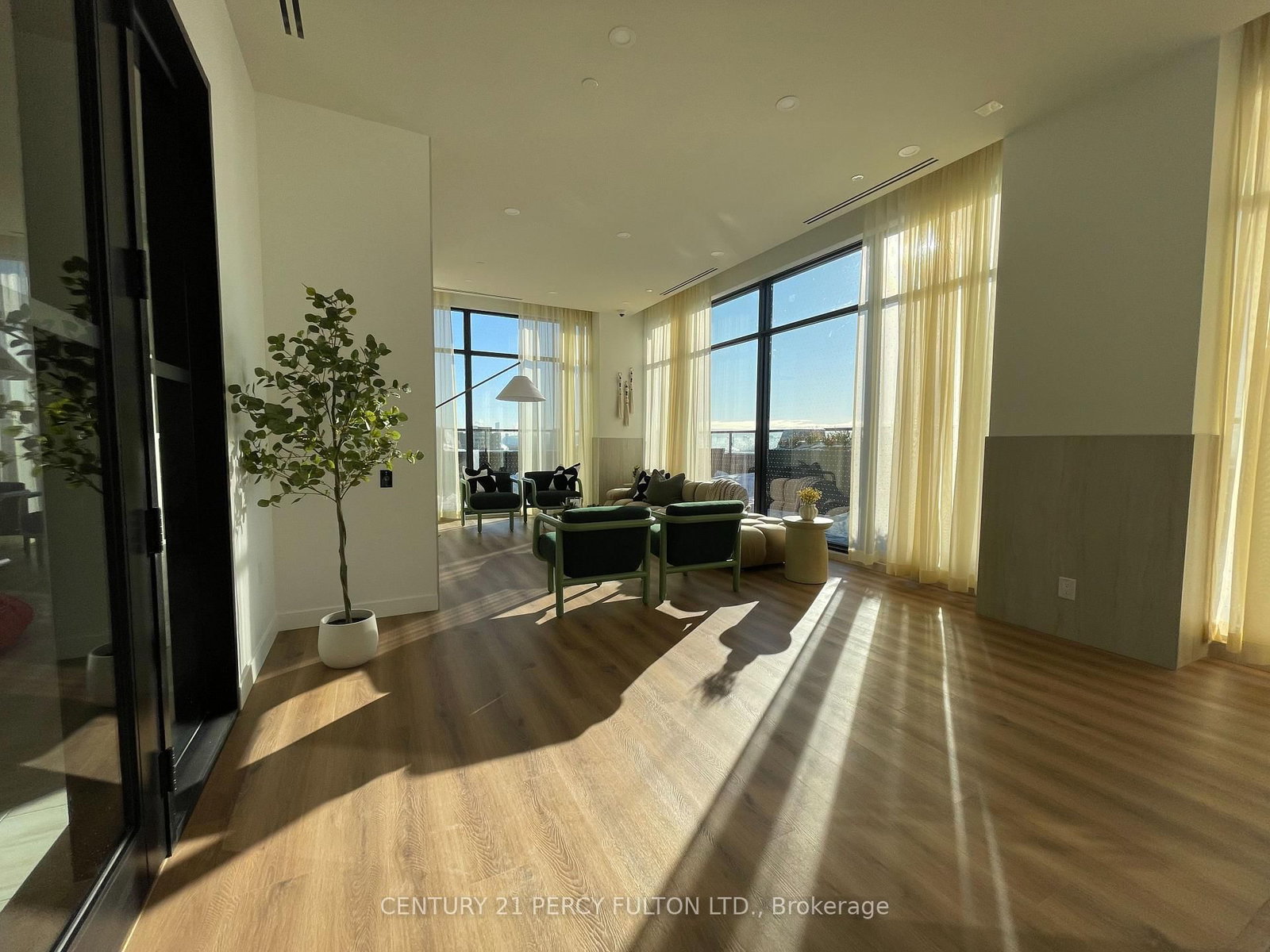 1660 Bloor Street, Unit 614 - Photo 10