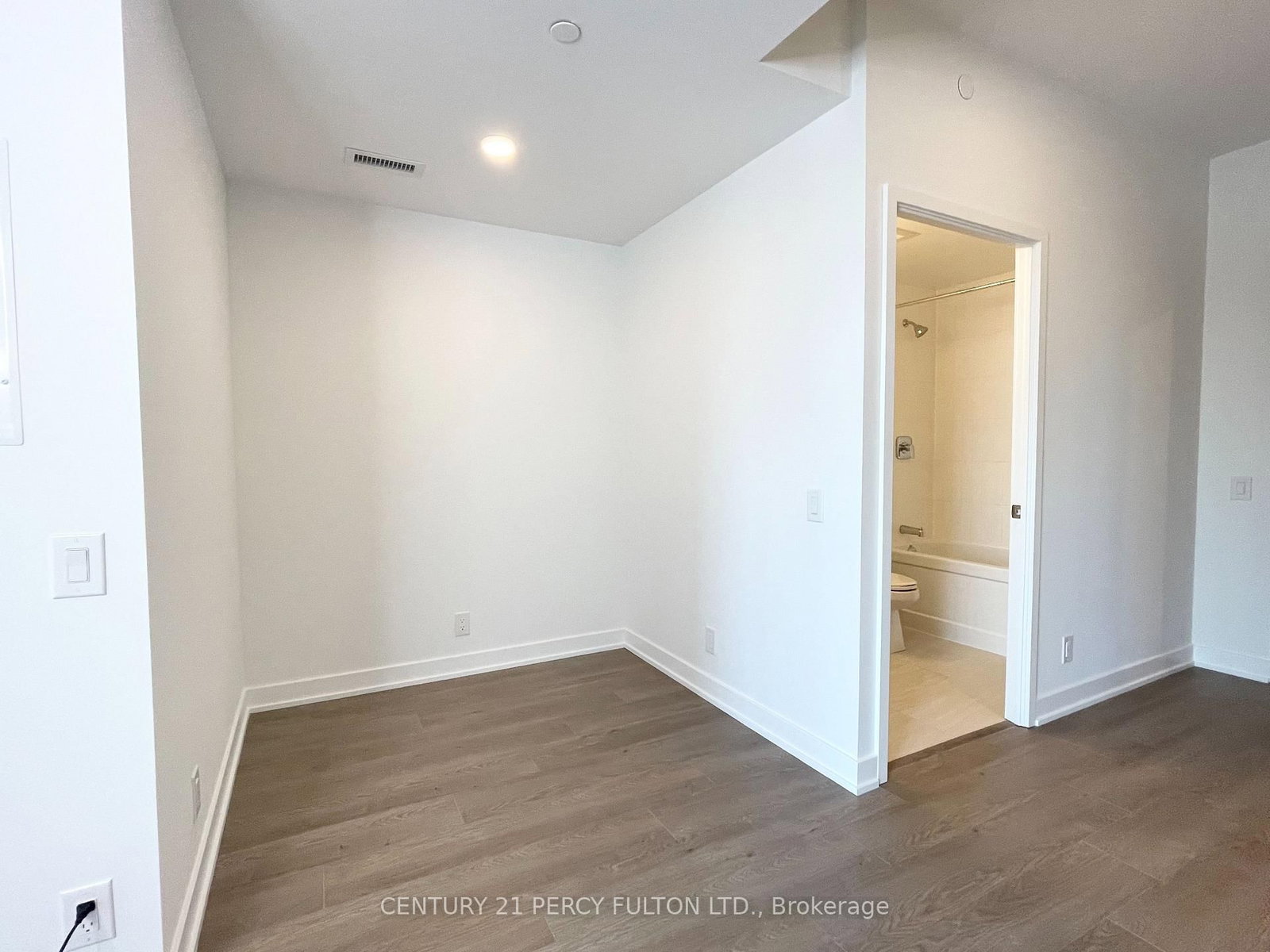 1660 Bloor Street, Unit 614 - Photo 12