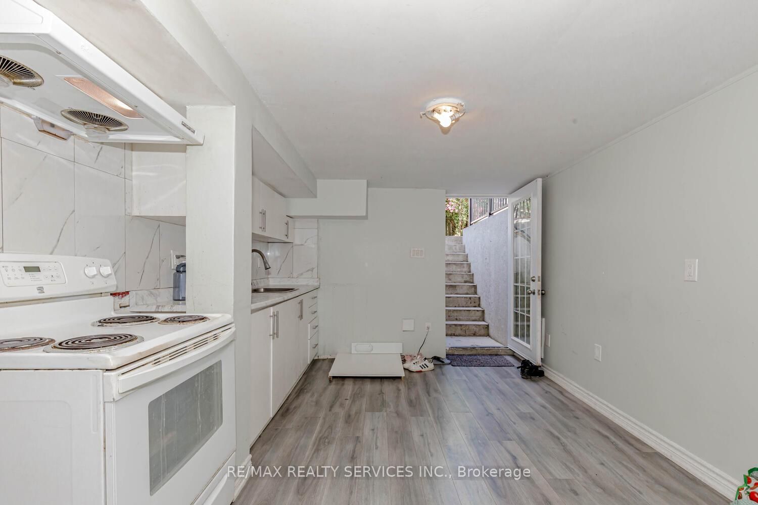 Detached House for sale at 13 Greenbush Court, Brampton, Ontario, L6S 2K2 - Northgate - MLS: W12985234