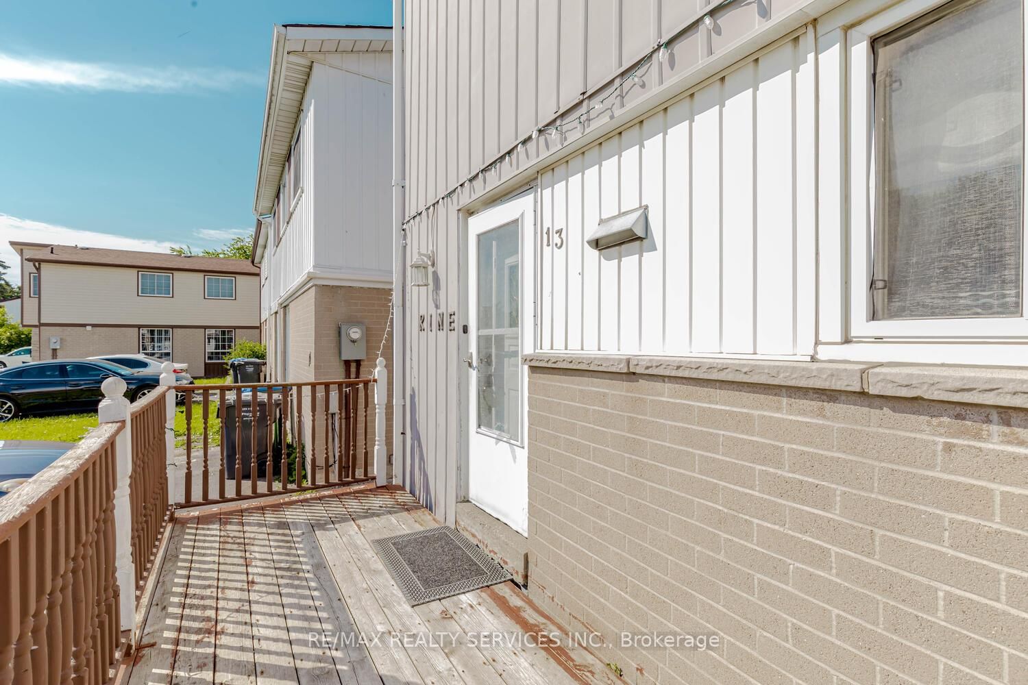 Detached House for sale at 13 Greenbush Court, Brampton, Ontario, L6S 2K2 - Northgate - MLS: W12985234