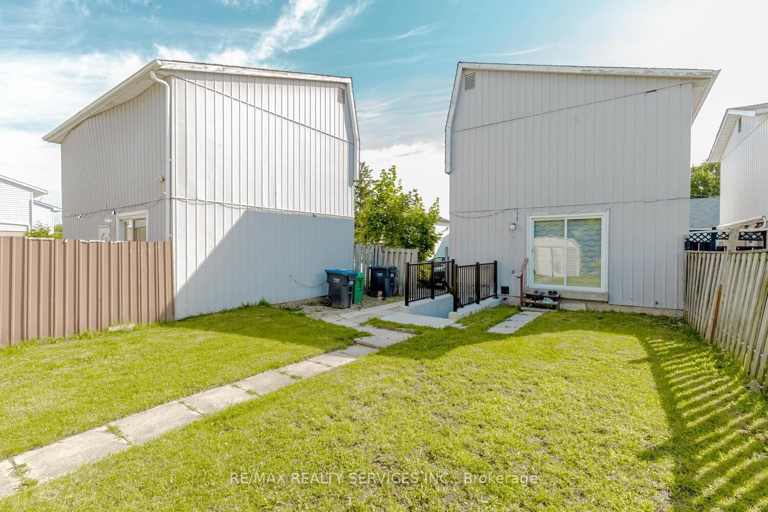 Detached House for sale at 13 Greenbush Court, Brampton, Ontario, L6S 2K2 - Northgate - MLS: W12985234