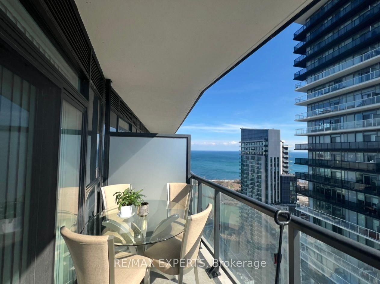 38 Annie Craig Drive, Unit 3806 - Photo 13