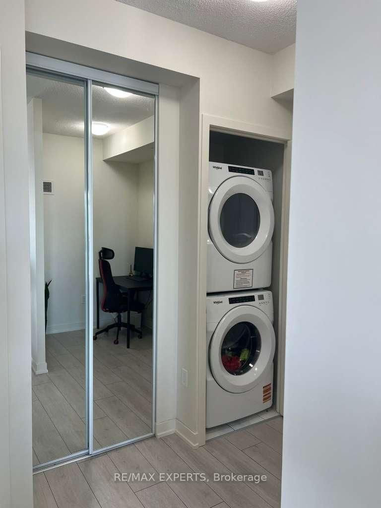 38 Annie Craig Drive, Unit 3806 - Photo 23