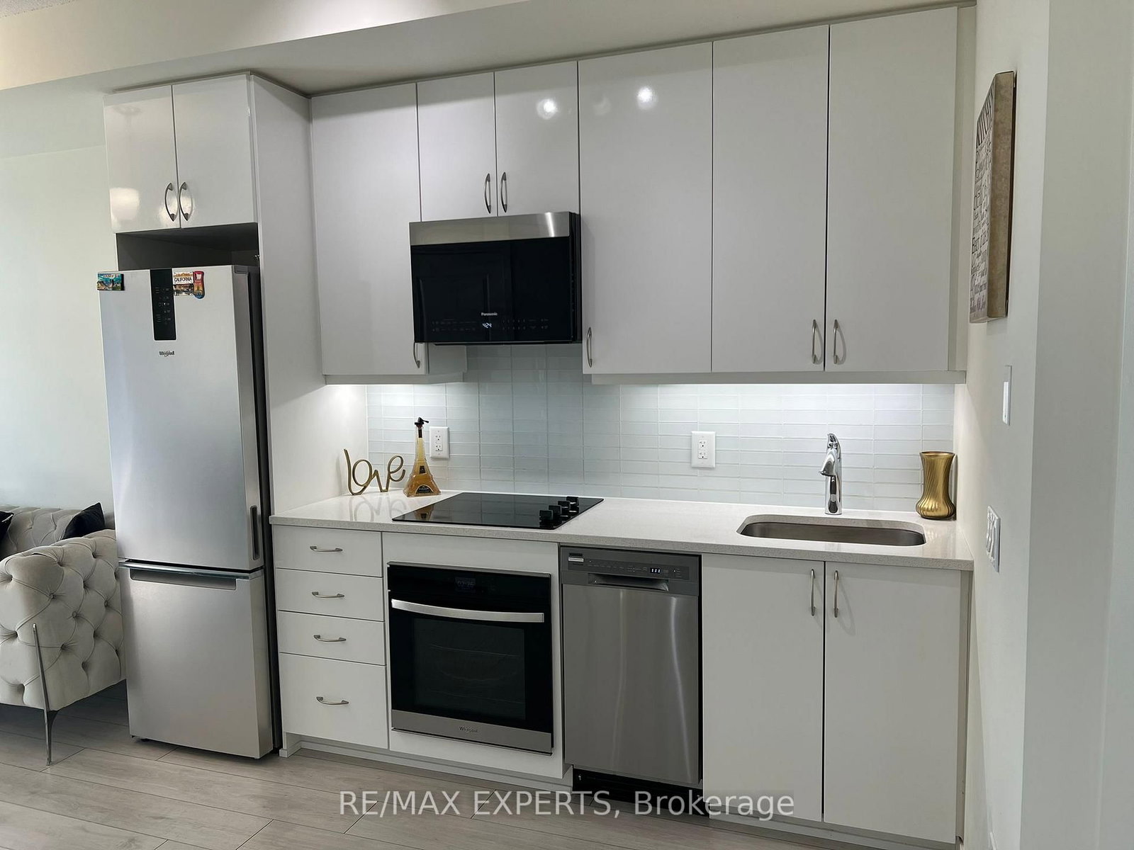 38 Annie Craig Drive, Unit 3806 - Photo 3