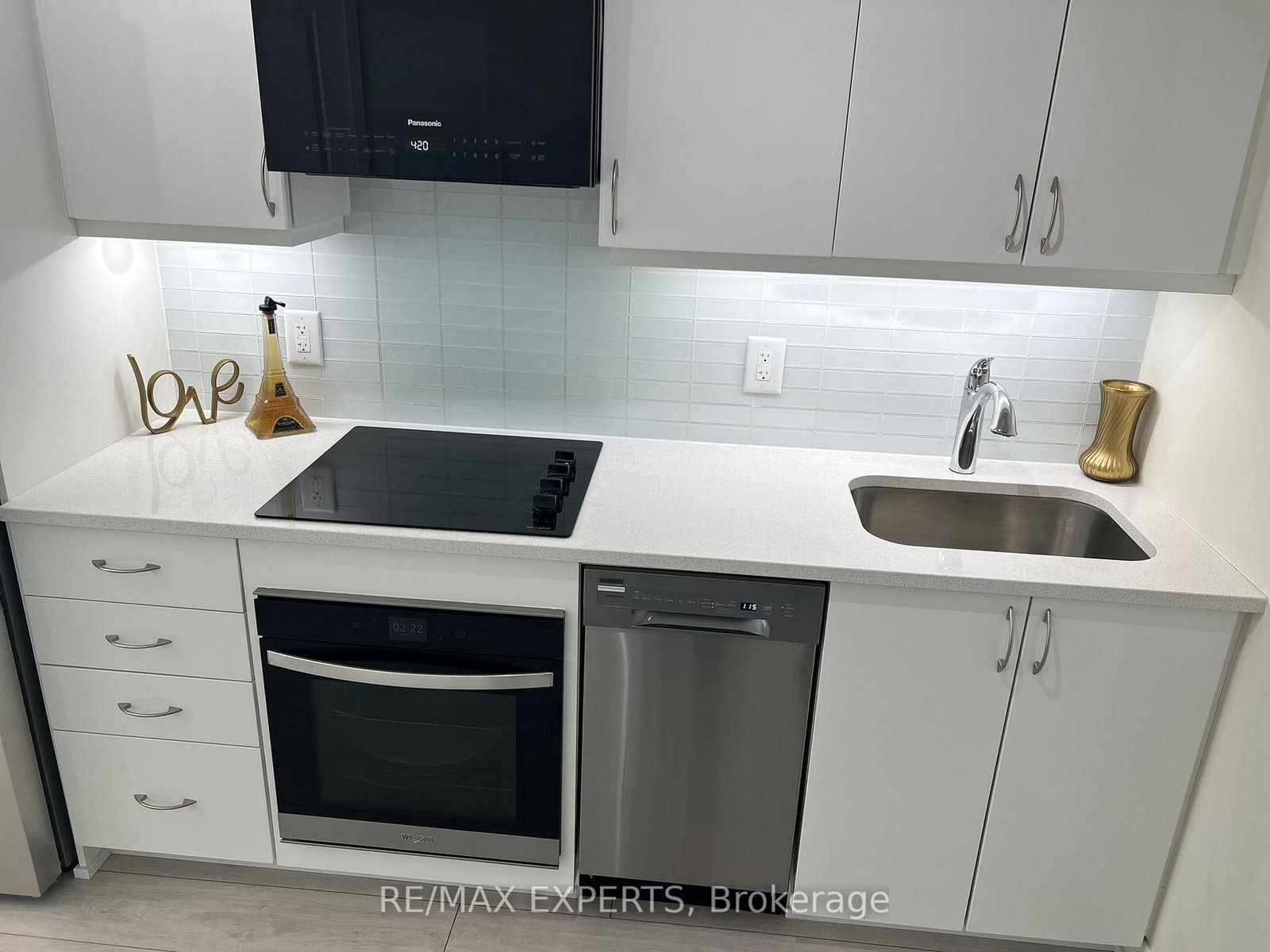 38 Annie Craig Drive, Unit 3806 - Photo 6