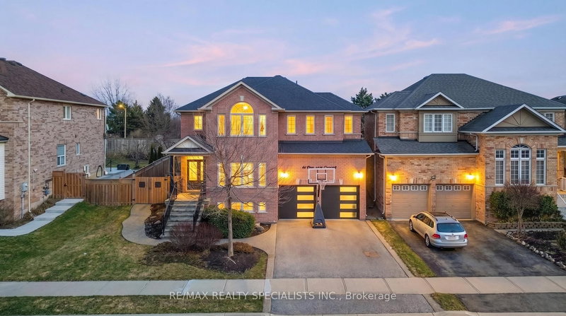 home for sale on 44 Dunvegan Crescent