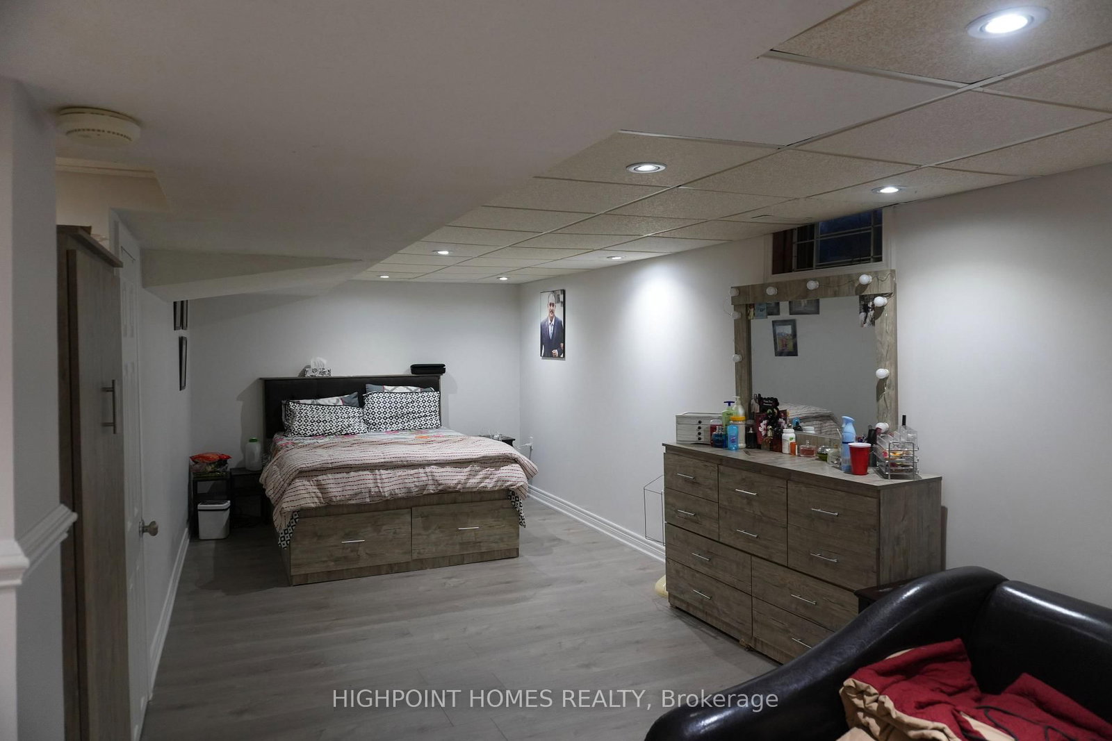 Detached House for sale at 14 Large Court, Brampton, Ontario, L6S 5V2 - Westgate - MLS: W12985642