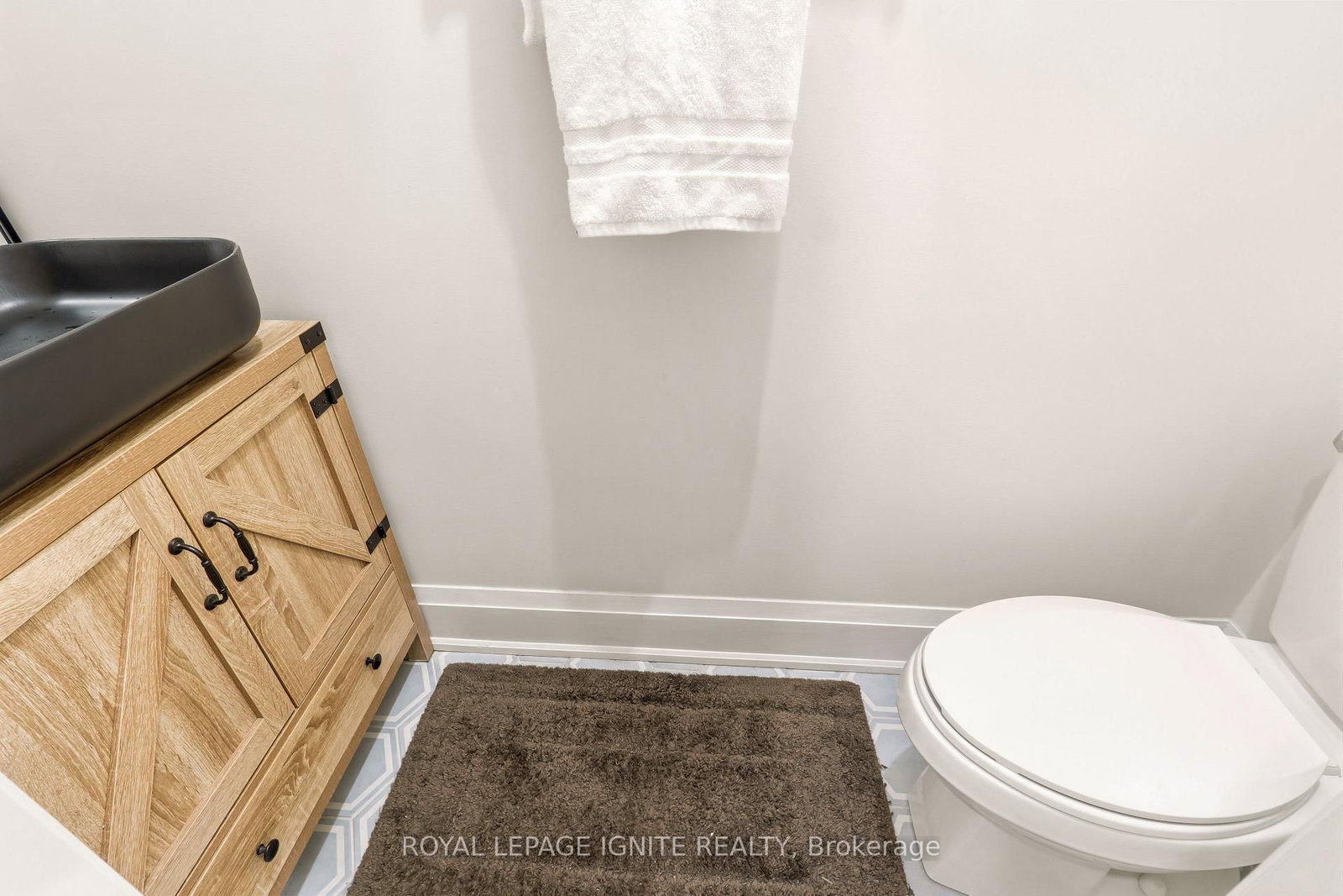 11 Jenwood Crescent - Photo 22