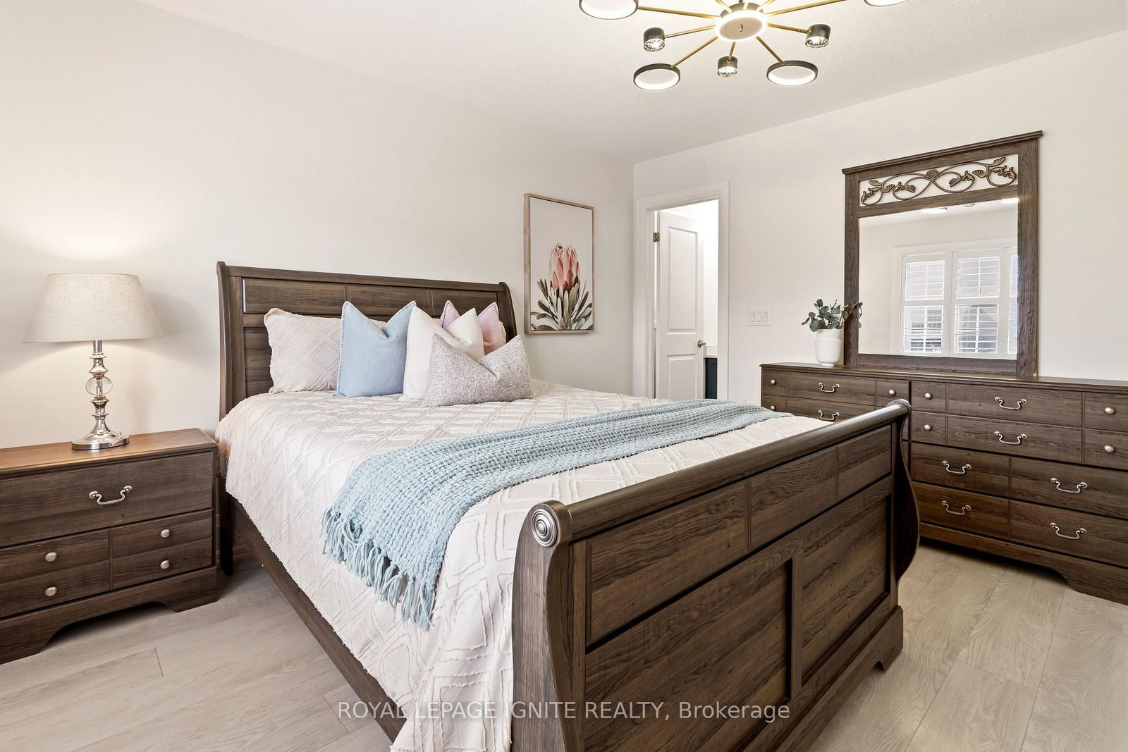 11 Jenwood Crescent - Photo 42