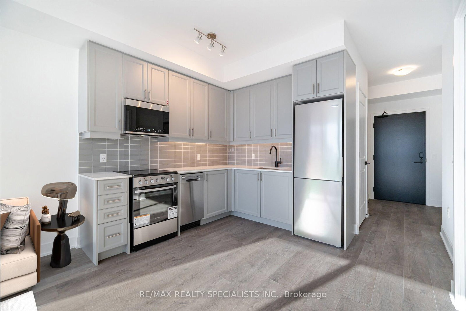 2343 Khalsa Gate, Unit 403 - Photo 8