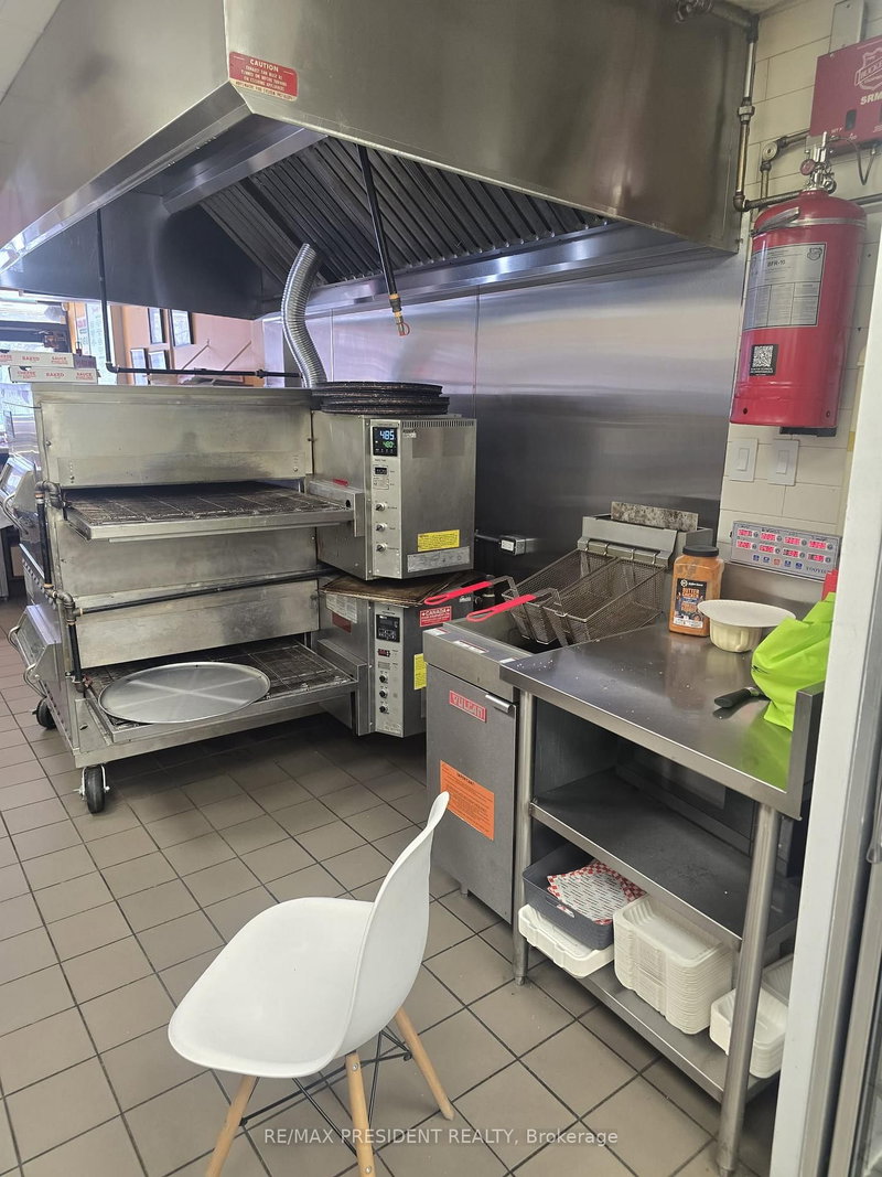 4986 Dundas St W, Toronto, M9A 1B7 | Image 3