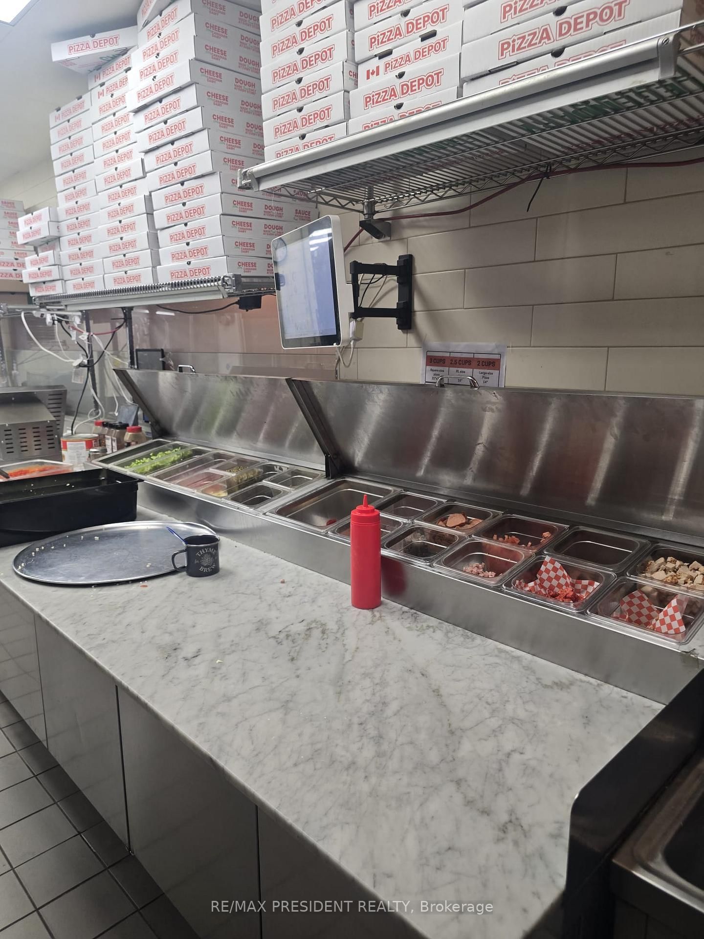 4986 Dundas Street W - Photo 4