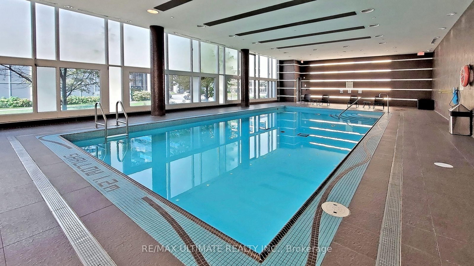 80 Marine Parade Drive N, Unit 1706 - Photo 16