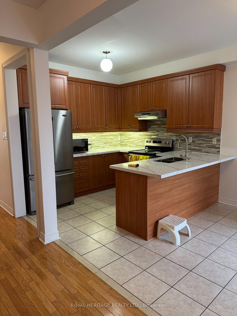 Main - 49 Everingham Circ, Brampton, L6R 0R9 | Image 2