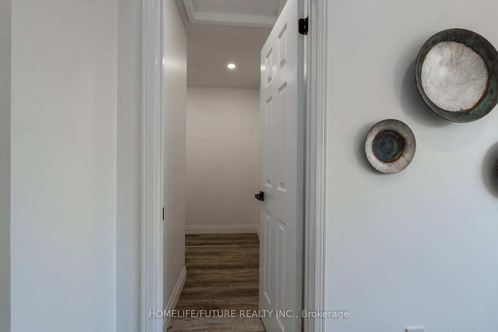 Townhouse for sale at 136 Manley Lane, Milton, Ontario, L9T 5N9 - Dempsey - MLS: W12985836