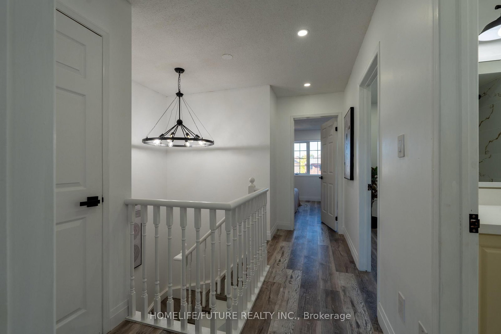 Townhouse for sale at 136 Manley Lane, Milton, Ontario, L9T 5N9 - Dempsey - MLS: W12985836