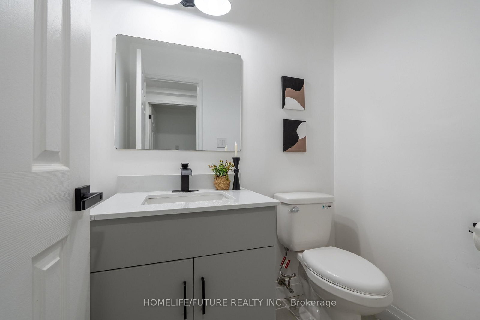 Townhouse for sale at 136 Manley Lane, Milton, Ontario, L9T 5N9 - Dempsey - MLS: W12985836