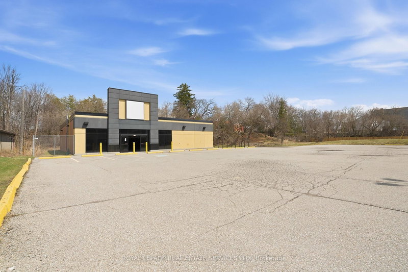 51 Millside Dr, Milton, L9T 1S8 | Image 2