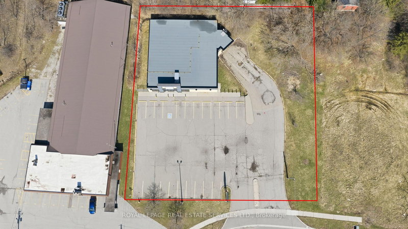 51 Millside Dr, Milton, L9T 1S8 | Image 3