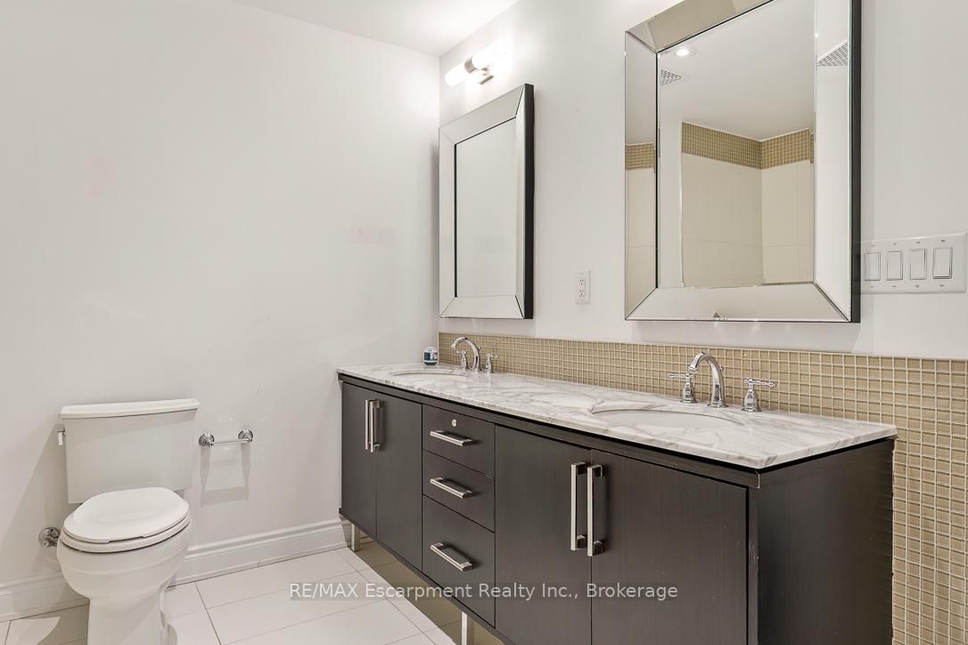 3500 Lakeshore Road W, Unit 827 - Photo 15