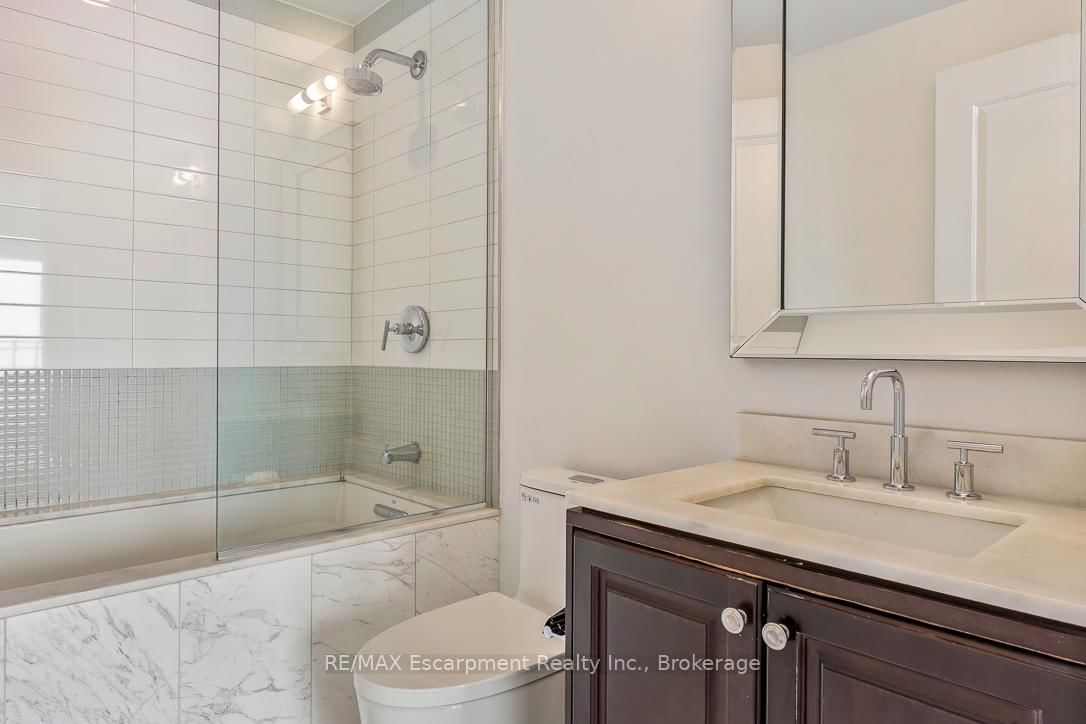3500 Lakeshore Road W, Unit 827 - Photo 16