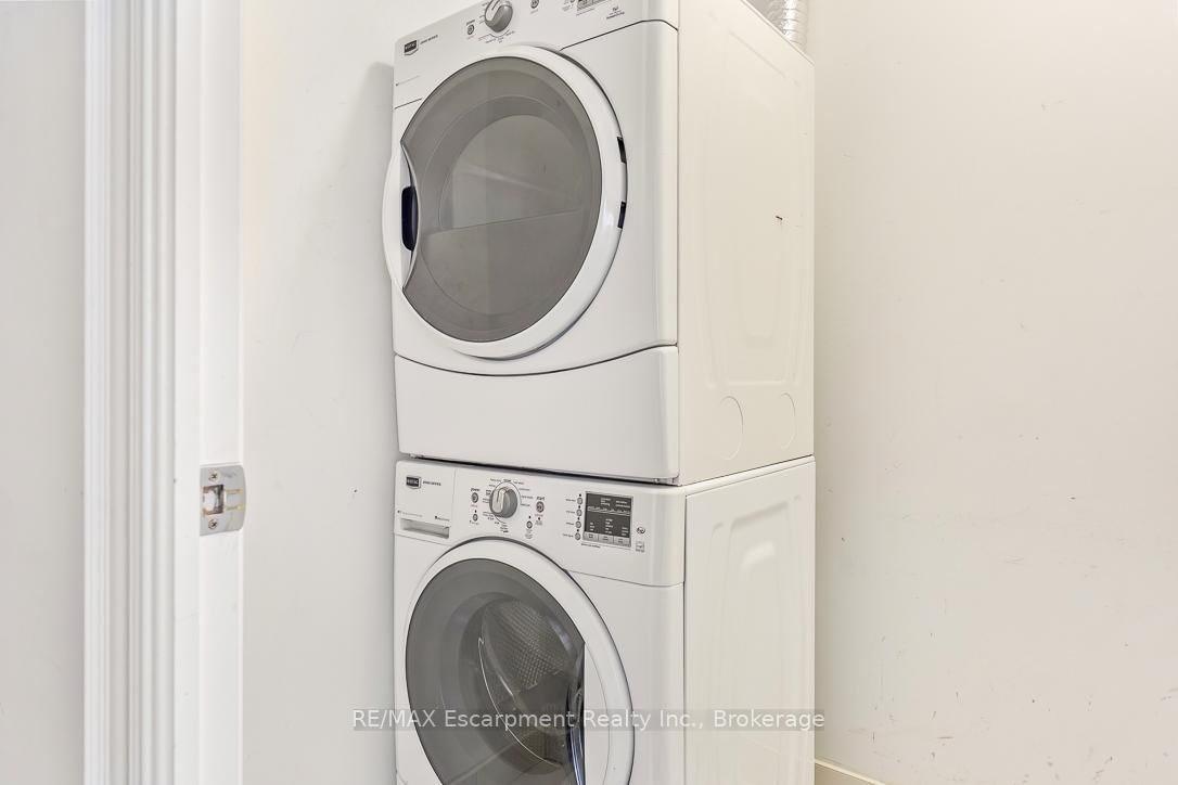 3500 Lakeshore Road W, Unit 827 - Photo 19