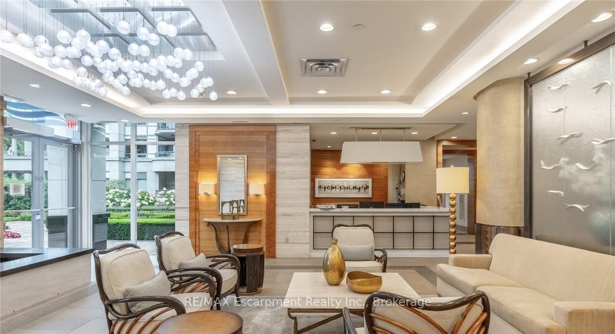 3500 Lakeshore Road W, Unit 827 - Photo 24