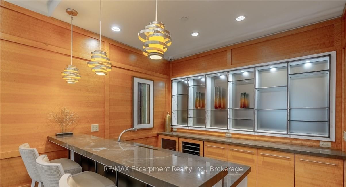 3500 Lakeshore Road W, Unit 827 - Photo 25