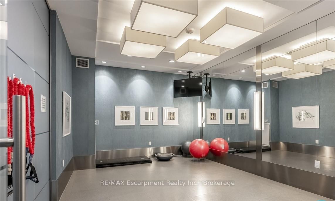 3500 Lakeshore Road W, Unit 827 - Photo 26