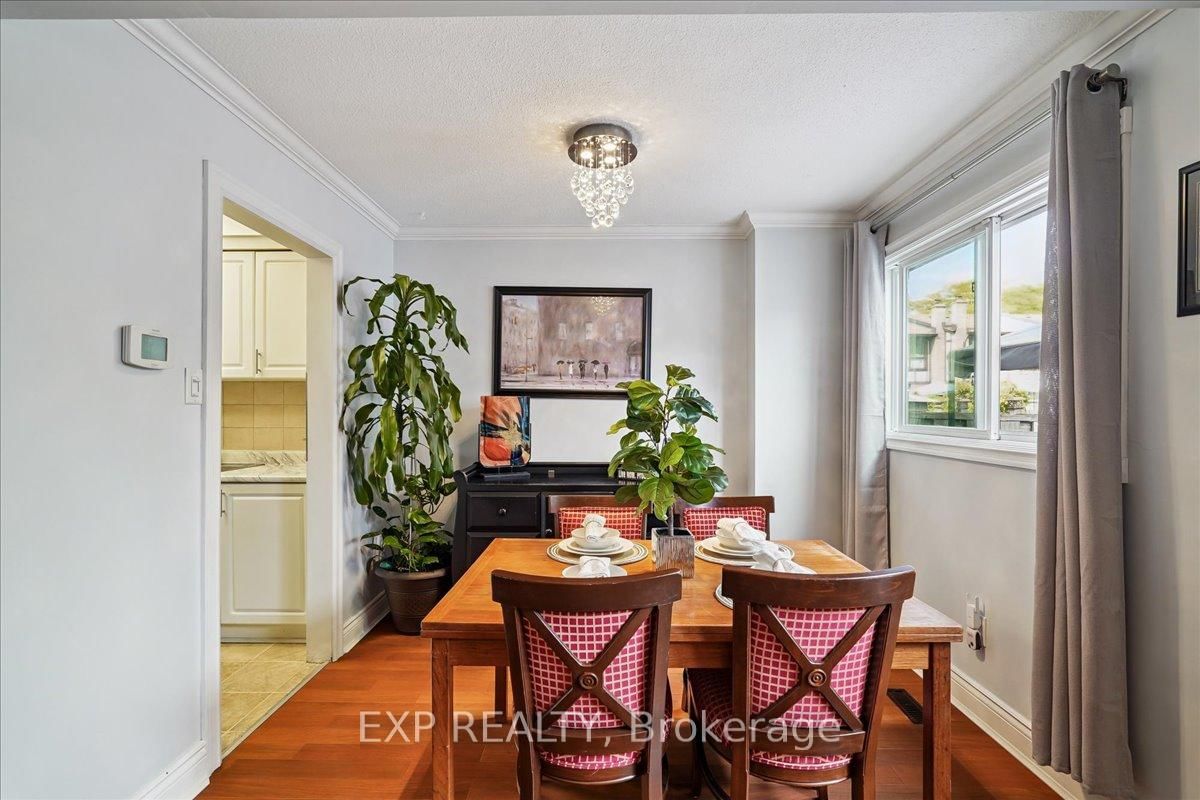 Townhouse for sale at 65 Greenwich Circle, Brampton, Ontario, L6S 2E8 - Northgate - MLS: W12986022