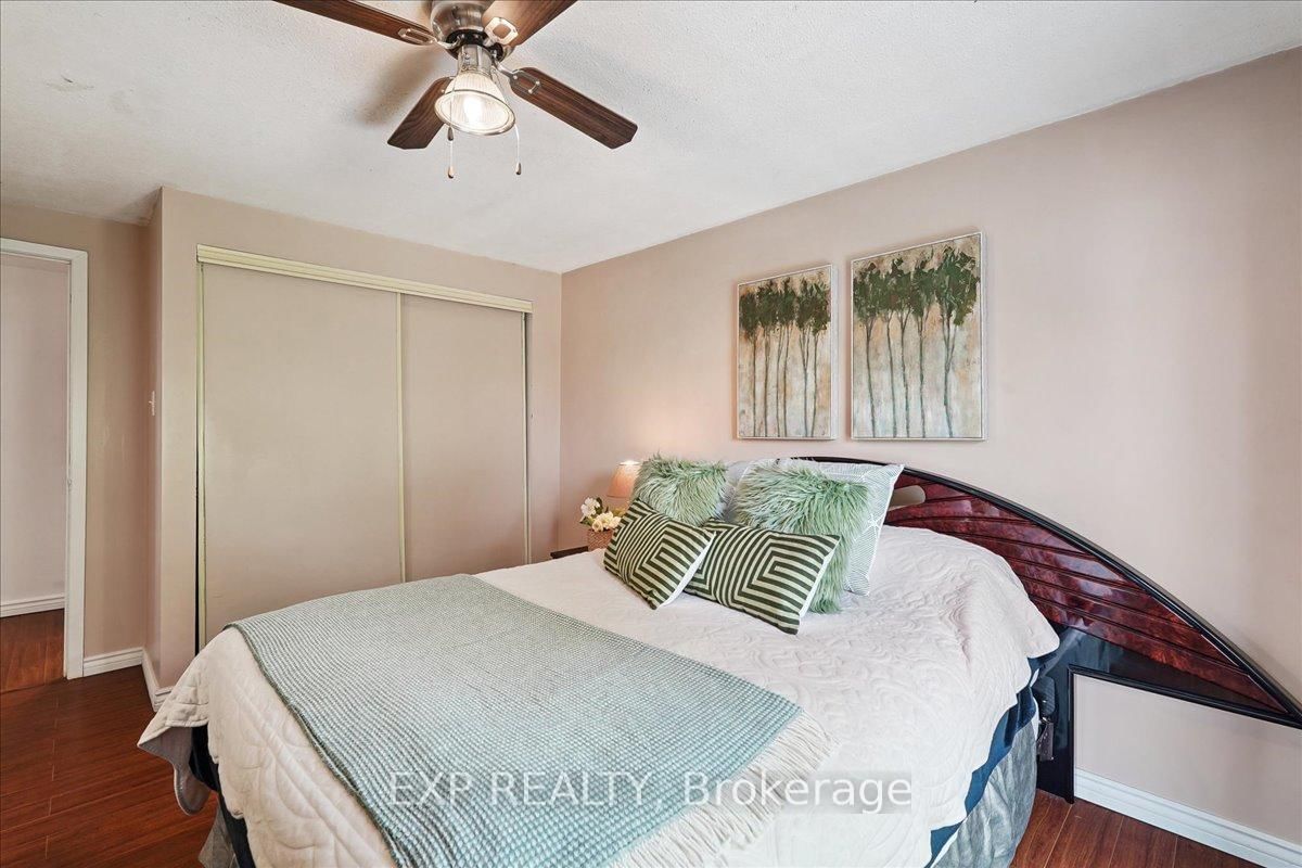 Townhouse for sale at 65 Greenwich Circle, Brampton, Ontario, L6S 2E8 - Northgate - MLS: W12986022