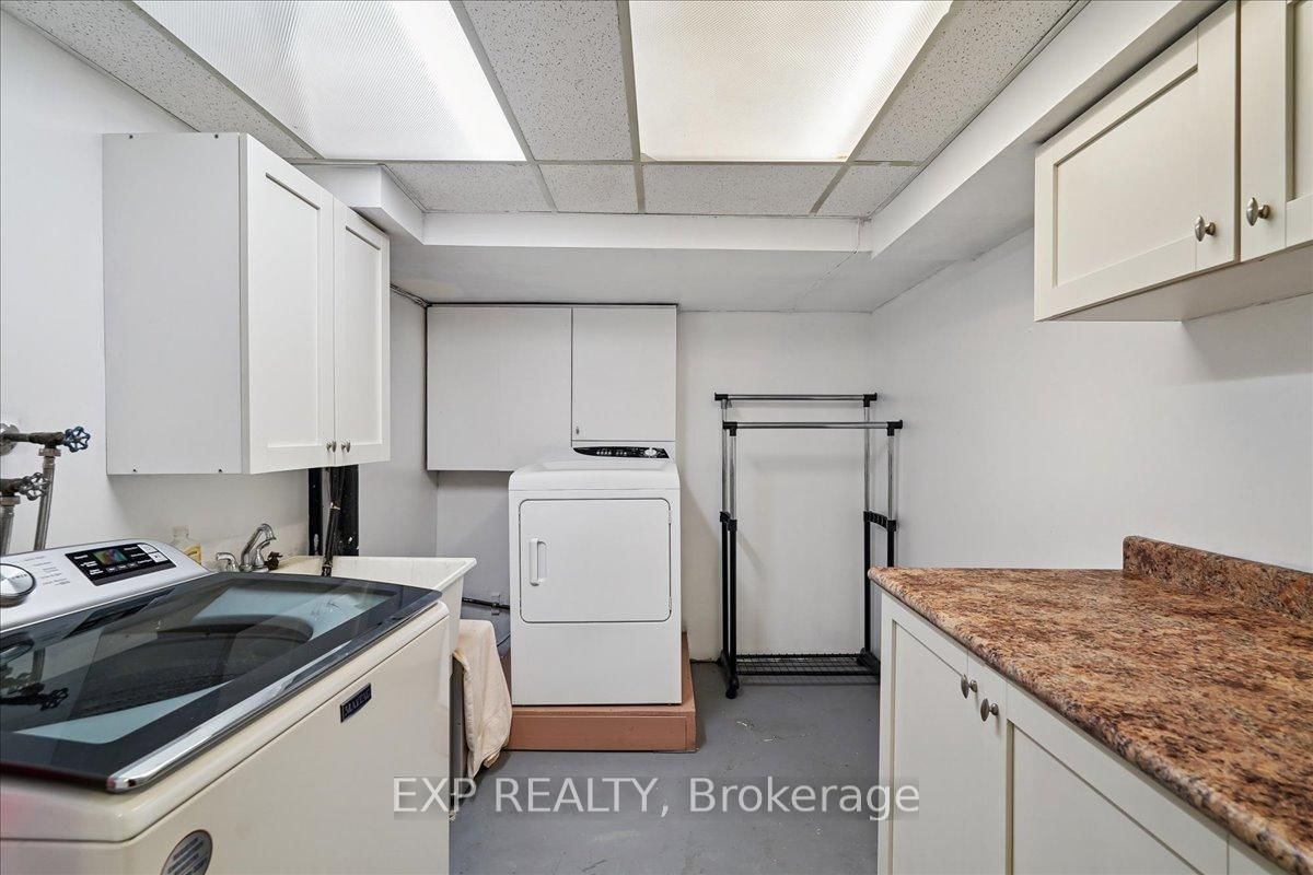 Townhouse for sale at 65 Greenwich Circle, Brampton, Ontario, L6S 2E8 - Northgate - MLS: W12986022