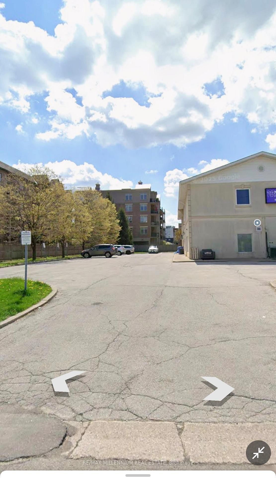 418 Plains Road E - Photo 10