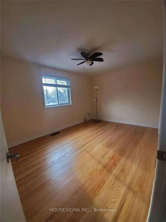 125 Mcmurchy Avenue S