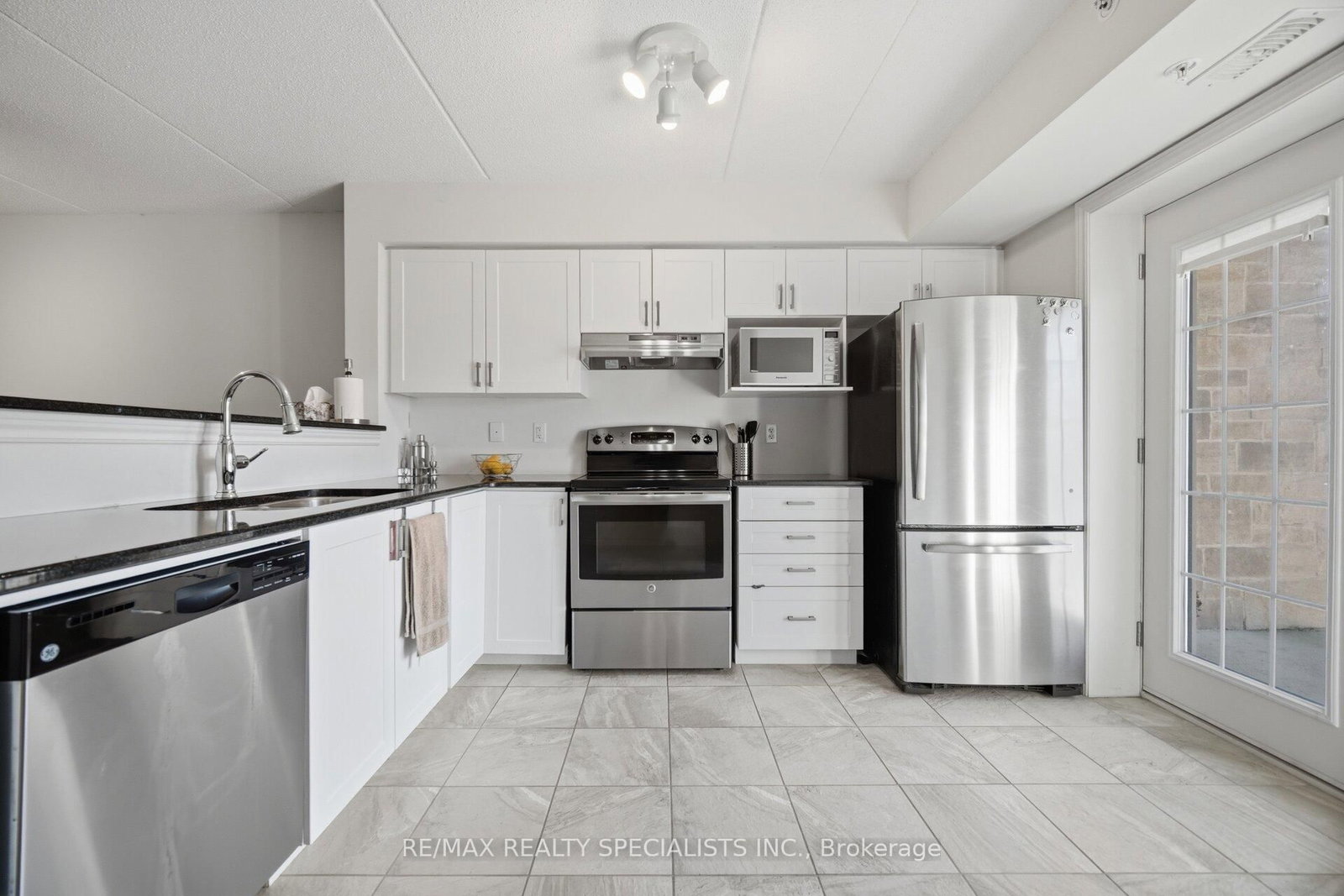 1460 Main Street E, Unit 107 - Photo 15
