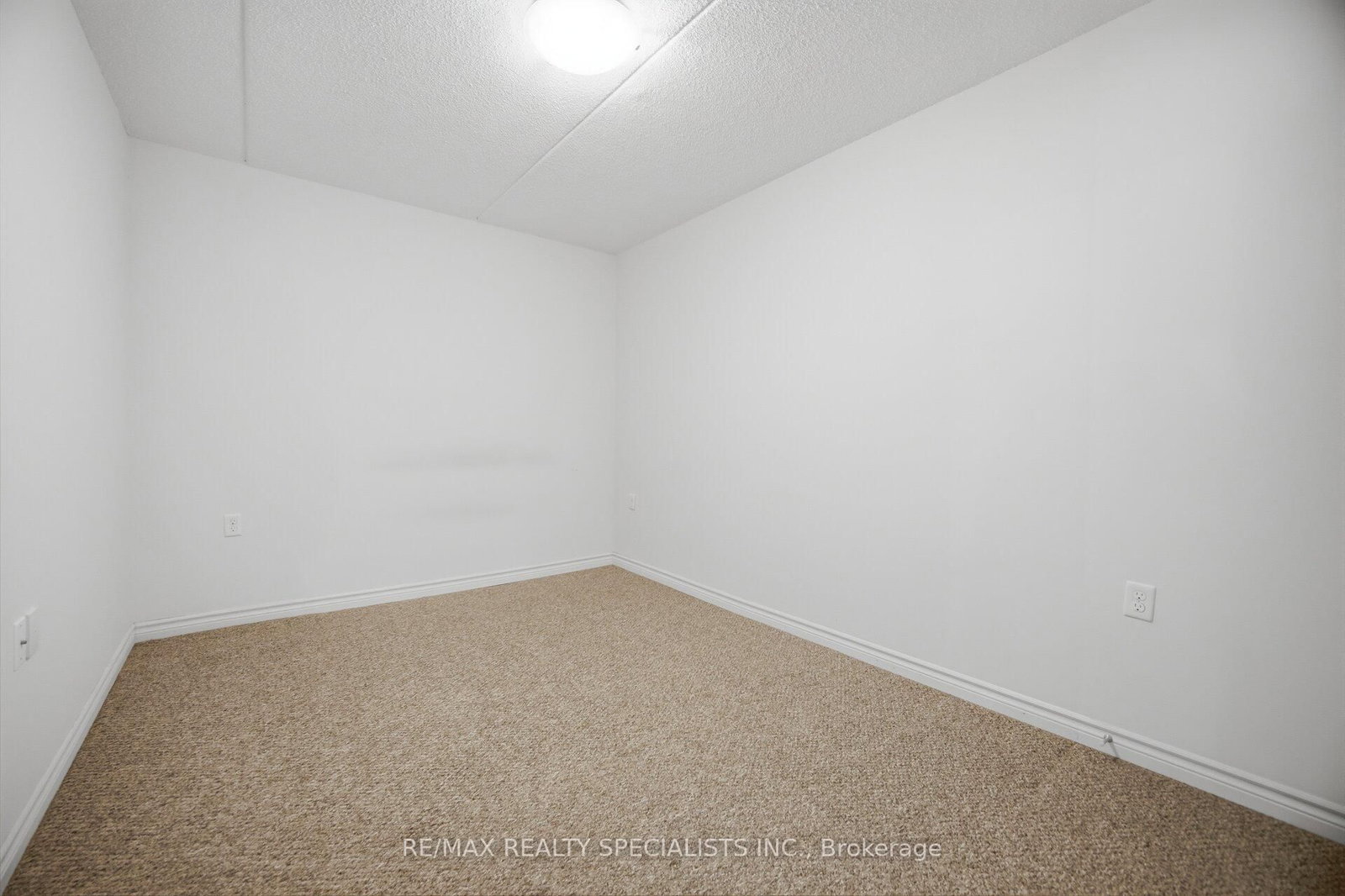 1460 Main Street E, Unit 107 - Photo 20
