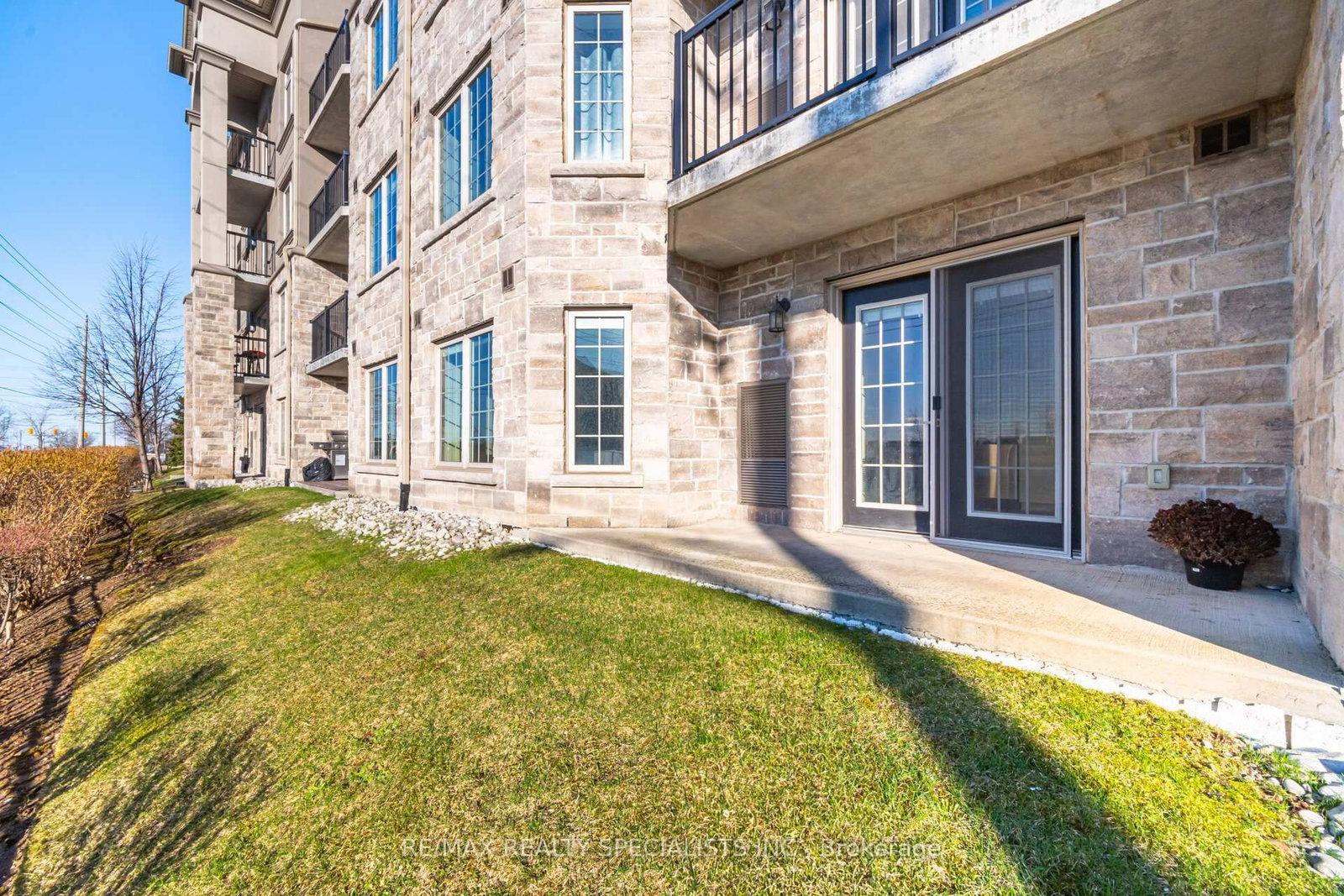 1460 Main Street E, Unit 107 - Photo 29