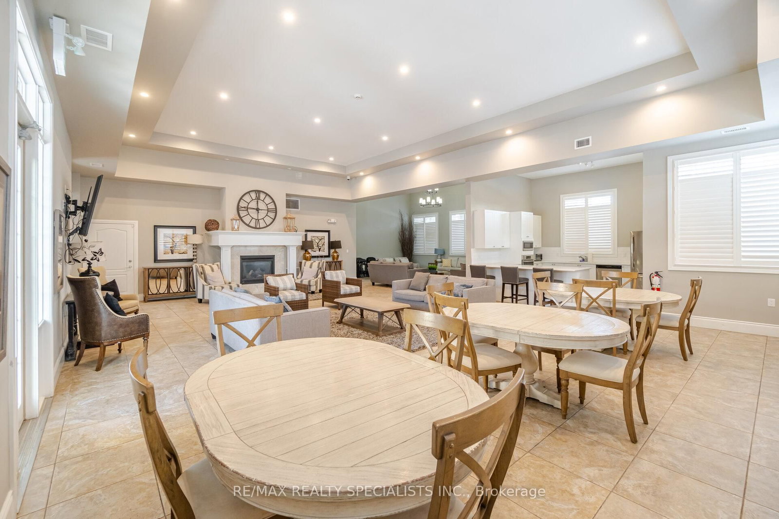 Condo for sale at 107-1460 Main Street, Milton, Ontario, L9T 8W5 - Dempsey - MLS: W12986126