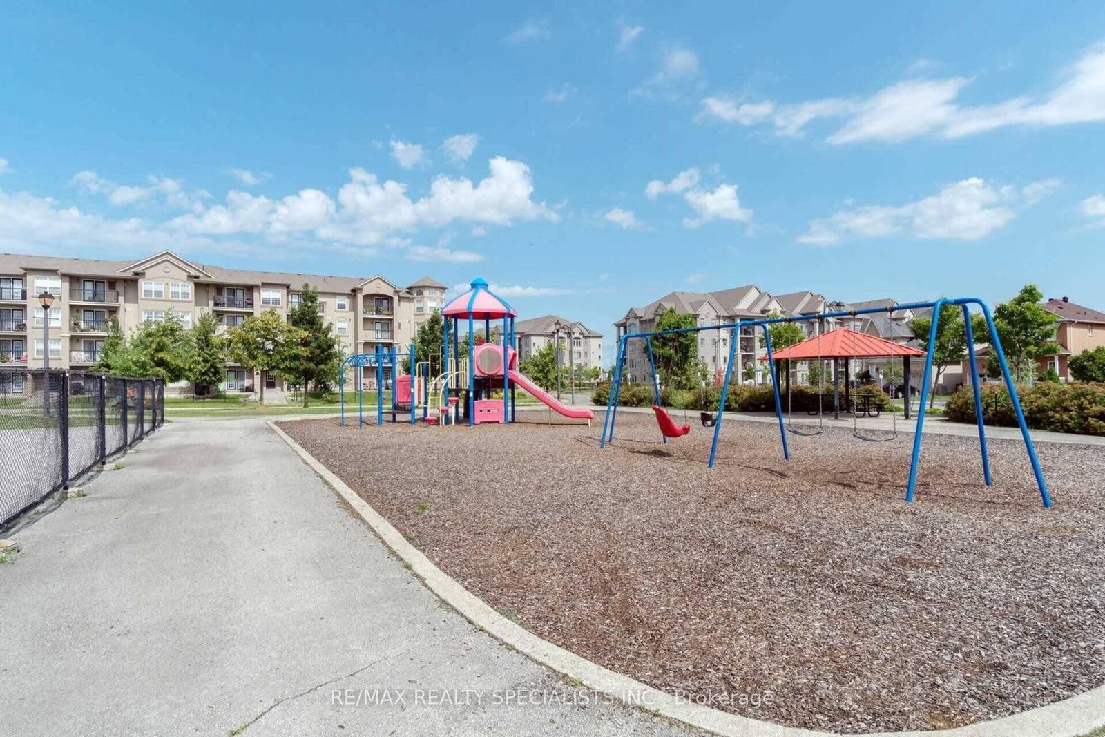 1460 Main Street E, Unit 107 - Photo 44