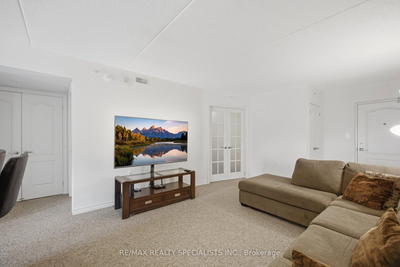 1460 Main Street E, Unit 107 - Photo 9