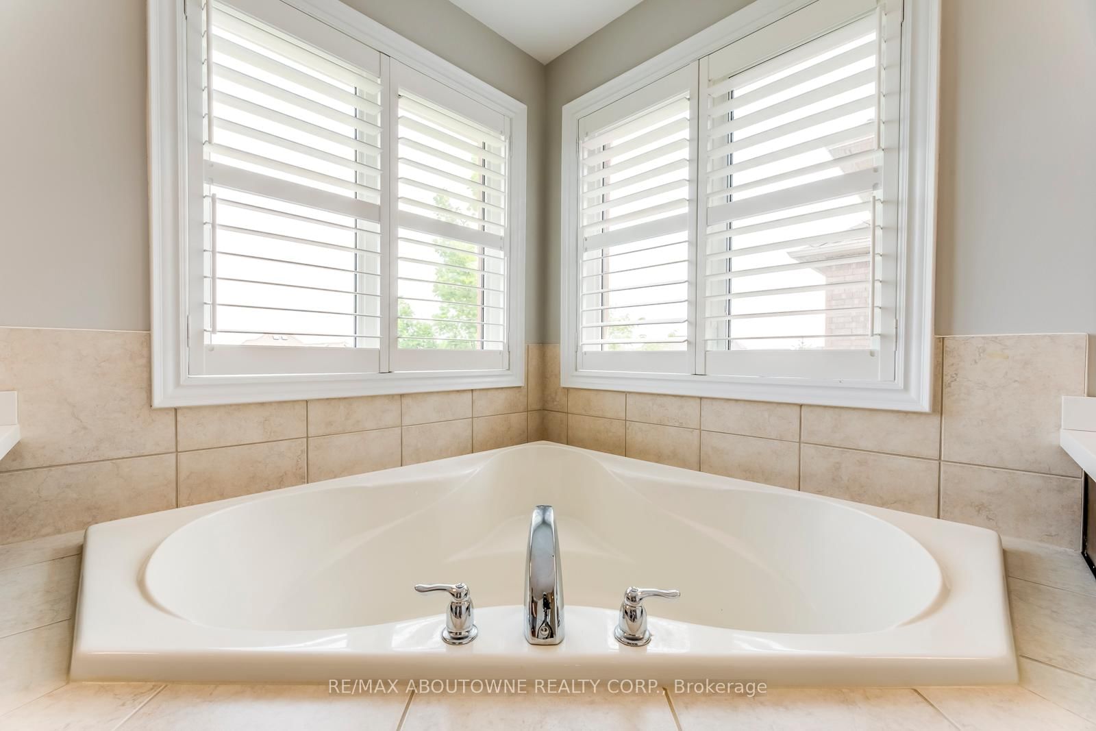 2481 Taylorwood Drive - Photo 29