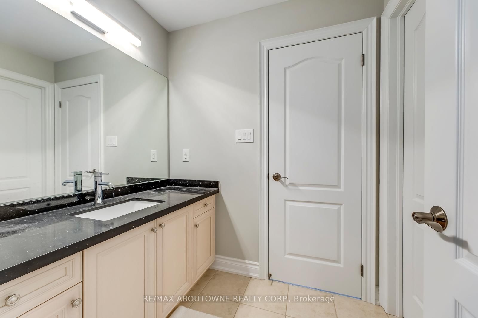 2481 Taylorwood Drive - Photo 34