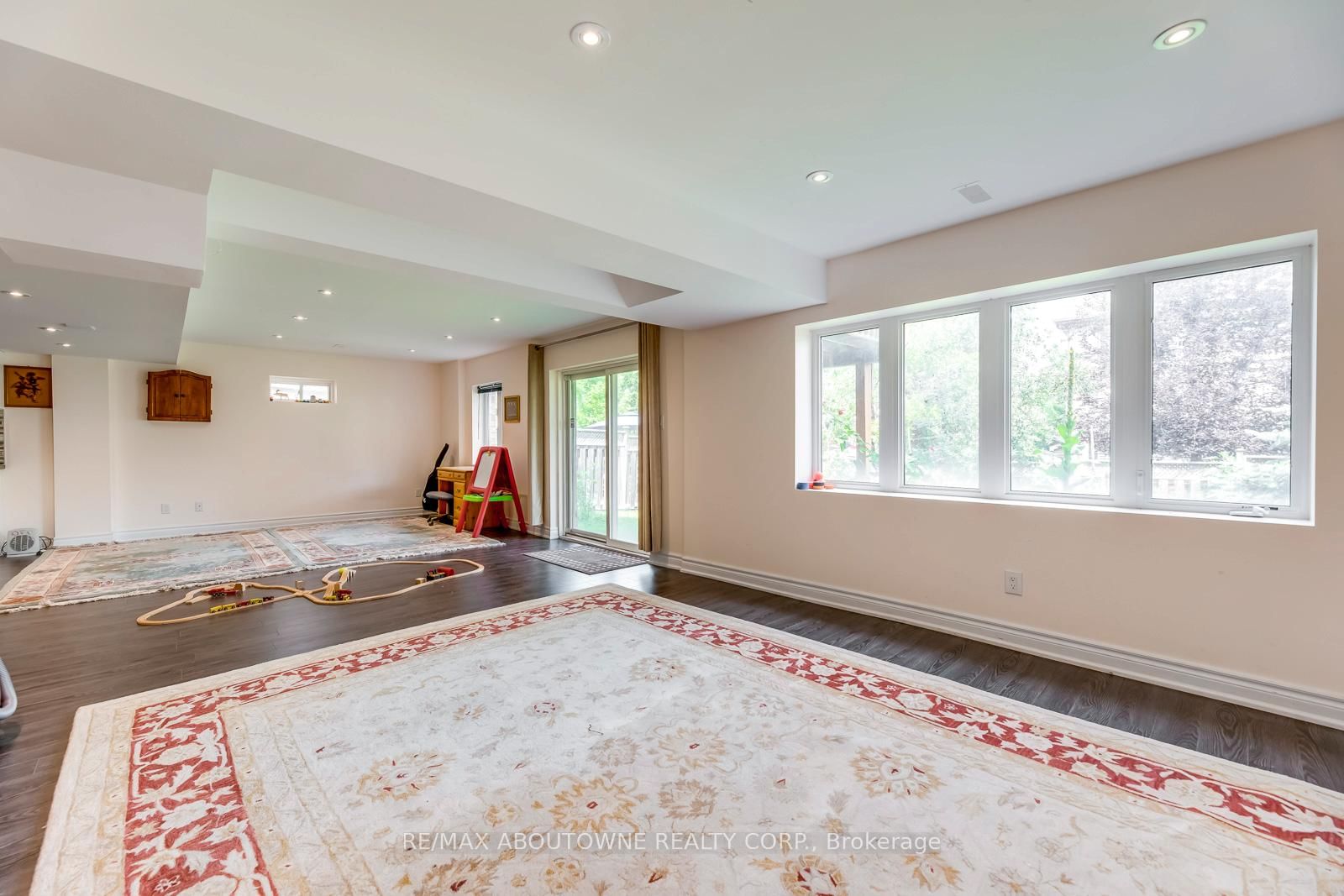 2481 Taylorwood Drive - Photo 40